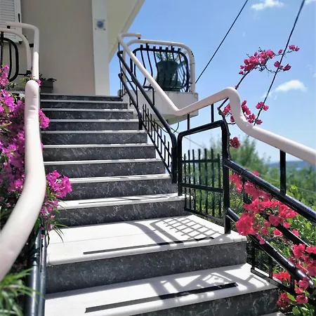 דירה Ionian View *